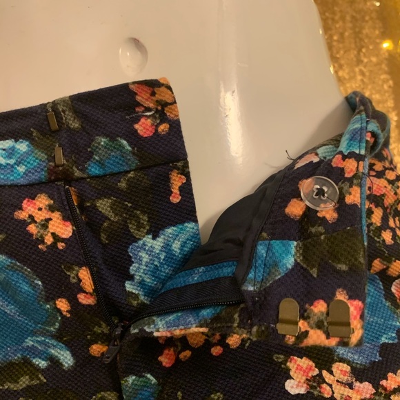 Merona 🎀 Floral Ankle Capri - Picture 7 of 8